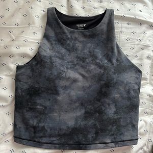 Medium, Old Navy - Padded Sports Top